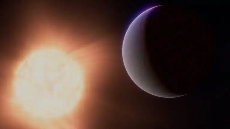 הקונספט האמנותי הזה מראה כיצד כוכב הלכת החוץ-שמשי 55 Cancri e עשוי להיראות. הכוכב, הנקרא גם ינסן, הוא סופר-ארץ, כוכב לכת סלעי שגדול משמעותית מכדור הארץ אך קטן מנפטון, שמקיף את הכוכב שלו במרחק של רק 1.4 מיליון מייל (0.015 יחידות אסטרונומיות), ומשלים מסלול מלא בפחות מ-18 שעות. (כוכב חמה רחוק פי 25 מהשמש בהשוואה ל-55 Cancri e מהכוכב שלו). המערכת, שכוללת גם ארבעה כוכבי לכת גזיים גדולים, ממוקמת כ-41 שנות אור מכדור הארץ, בקבוצת הכוכבים סרטן. קרדיט: נאס"א, ESA, CSA, ראלף קרופורד (STScI)